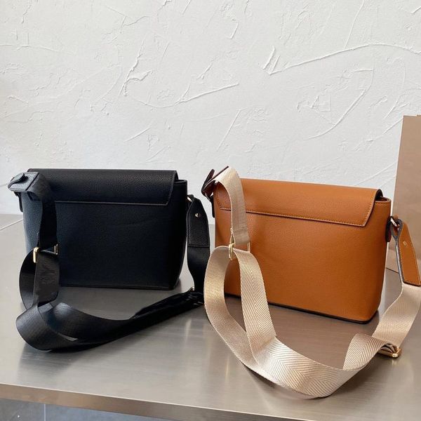 crossbody shoulder bag women handbag purse messenger bags fashion patchwork plaid real leather interior pocket adjustable strap hardware
crossbody shoulder bag women handbag purse messenger bags fashion patchwork plaid real leather interior pocket adjustable strap hardware