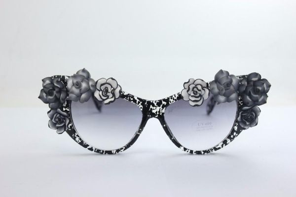 wholesale-design women flower sunglasses black &white snowflake frame summer beach cat eye sun glasses1, White;black
wholesale-design women flower sunglasses black &white snowflake frame summer beach cat eye sun glasses1, White;black