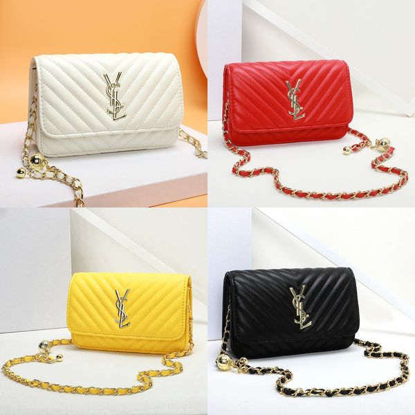 graceful chain 2020 new women's western style textured messenger fashion fashion single shoulder women's small bag small bag bag u
graceful chain 2020 new women's western style textured messenger fashion fashion single shoulder women's small bag small bag bag u