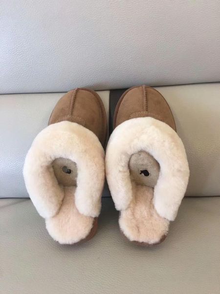 luxury really suede home women full fur slippers winter warm plush bedroom non-slip couples shoes indoor ladies furry slippers, Black
luxury really suede home women full fur slippers winter warm plush bedroom non-slip couples shoes indoor ladies furry slippers, Black