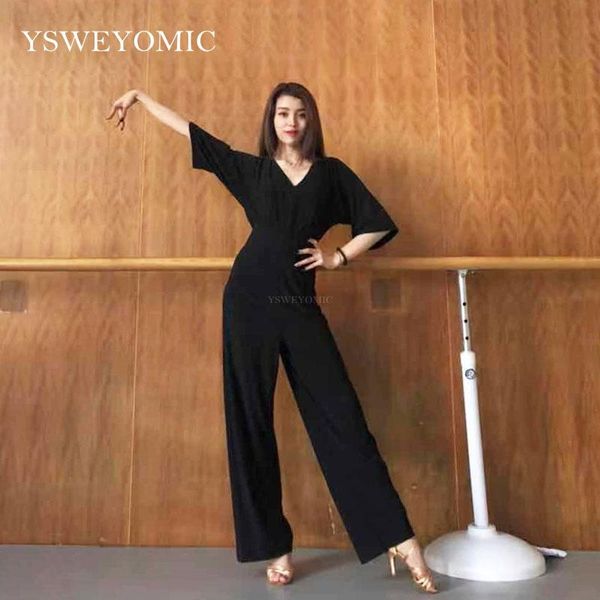 2021 new style practice loose wide leg high waist female latin ballroom standard dance trousers dance training suit jumpsuit k7, Black;red
2021 new style practice loose wide leg high waist female latin ballroom standard dance trousers dance training suit jumpsuit k7, Black;red