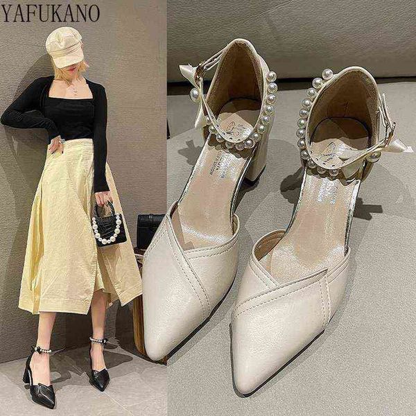 sandals temperament pointed lady pumps pearl word buckle high heels sweet bowknot mid hollow thick heel bridesmaid wedding shoes 220121, Black
sandals temperament pointed lady pumps pearl word buckle high heels sweet bowknot mid hollow thick heel bridesmaid wedding shoes 220121, Black