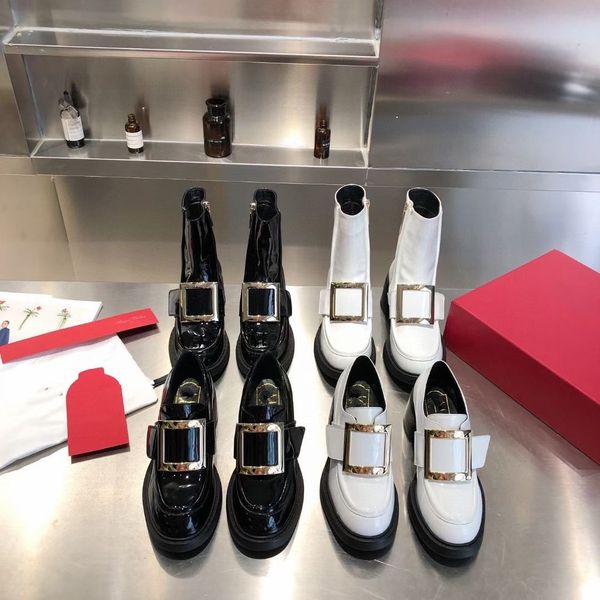 lady's love with patent leather square buckle rhinestone sleeves, thick soles, delicate and versatile thick, Black
lady's love with patent leather square buckle rhinestone sleeves, thick soles, delicate and versatile thick, Black