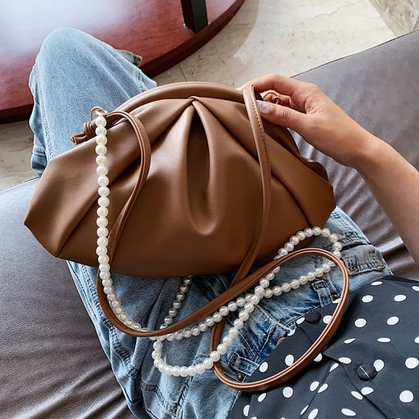feeling women's fashionable new pearl pearlfashion fashion net red pearl messenger bag single shoulder cloud bag 3bysb
feeling women's fashionable new pearl pearlfashion fashion net red pearl messenger bag single shoulder cloud bag 3bysb