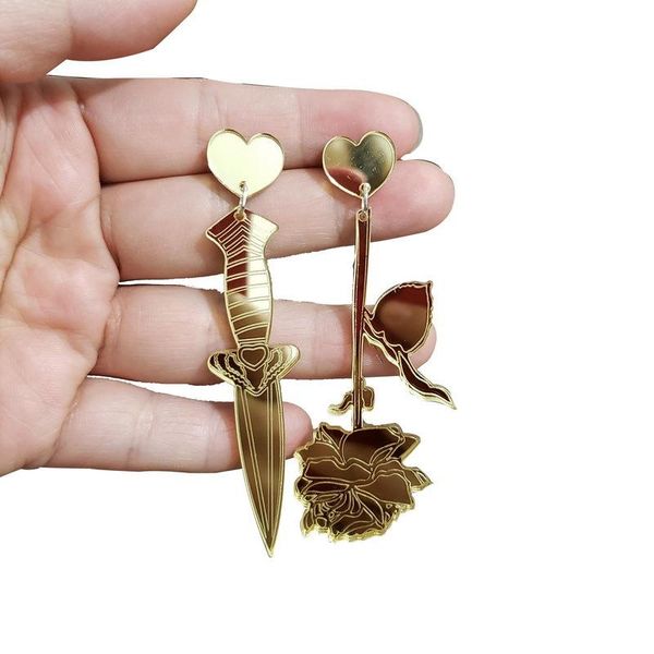 cool punk irregular gold color mirror surface rose and sword acrylic earrings for women vintage long tassel dangle earrings 2020, Silver
cool punk irregular gold color mirror surface rose and sword acrylic earrings for women vintage long tassel dangle earrings 2020, Silver