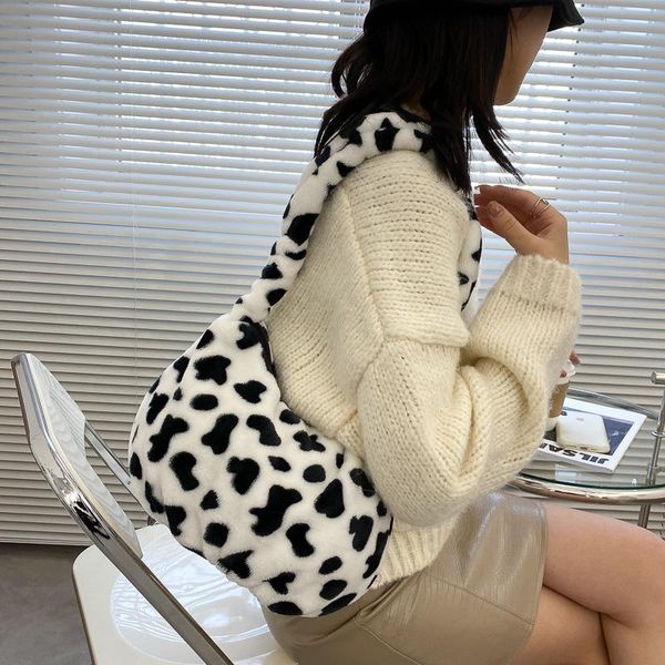 cross body fashion underarm crossbody bags for women 2021 cute girl student shoulder armpit versatile plush cow spot handbag
cross body fashion underarm crossbody bags for women 2021 cute girl student shoulder armpit versatile plush cow spot handbag