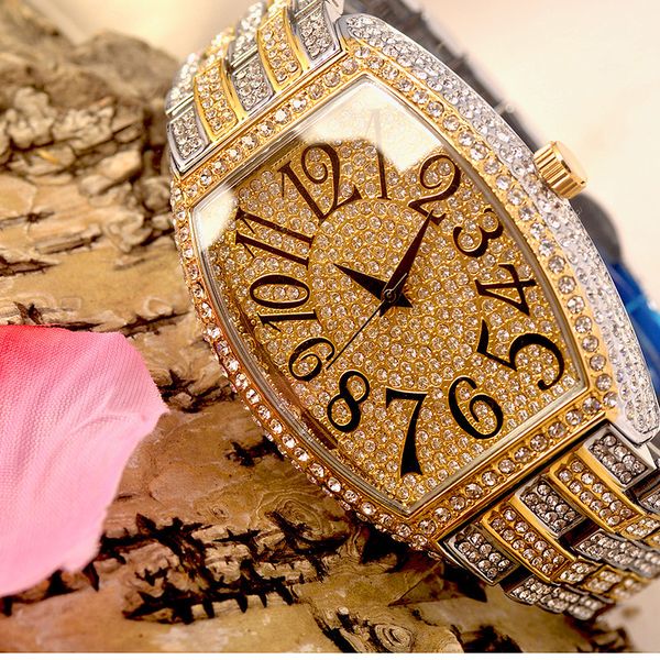 new promotion men's quartz watch european and american retro square 30m waterproof full diamond stainless steel hip-hop men's watc, Slivery;brown
new promotion men's quartz watch european and american retro square 30m waterproof full diamond stainless steel hip-hop men's watc, Slivery;brown