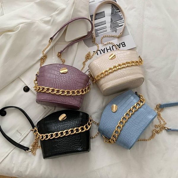 crocodile pattern chain women shoulder bag fashion pu luxury handbag 
crocodile pattern chain women shoulder bag fashion pu luxury handbag