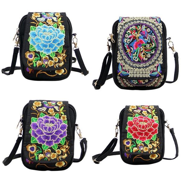 fashion canvas women's shoulder bag outdoor casual travel bag retro floral embroidery crossbody zipper
fashion canvas women's shoulder bag outdoor casual travel bag retro floral embroidery crossbody zipper