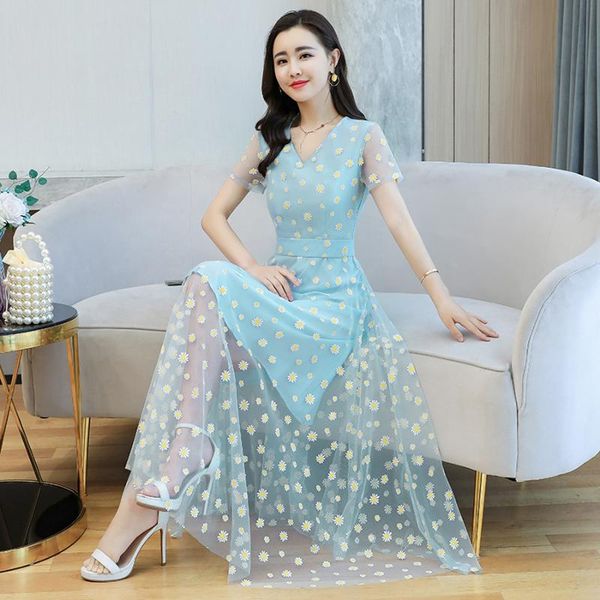 party dresses 2021 spring summer vacation chiffon mesh maxi plus size print vintage runway dress elegant women bodycon vestidos, White;black
party dresses 2021 spring summer vacation chiffon mesh maxi plus size print vintage runway dress elegant women bodycon vestidos, White;black