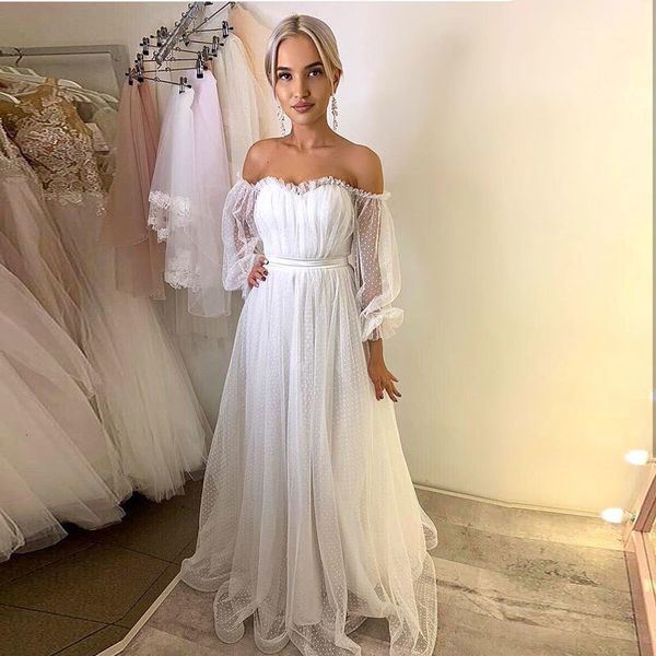 2021 new wedding dress dressed as bride a novice robe dresses dear collar off shoulder long sleeves p410, Blue;red
2021 new wedding dress dressed as bride a novice robe dresses dear collar off shoulder long sleeves p410, Blue;red