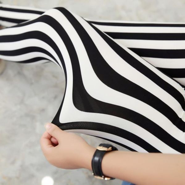 black white womens leggings striped elastic trousers print fitness pants sporting workout leggins plus size
black white womens leggings striped elastic trousers print fitness pants sporting workout leggins plus size