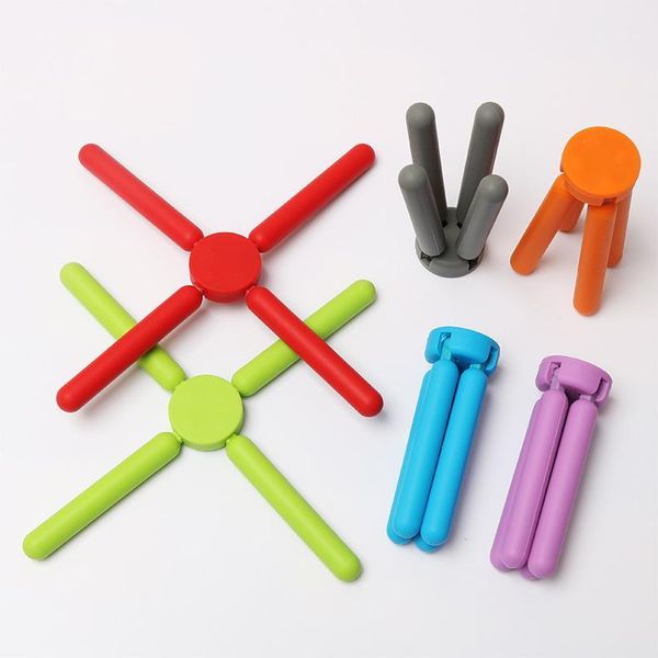 creative silica gel cross-shaped folding placemat multi-functional high-temperature resistant thick insulation pad kitchen pot h1
creative silica gel cross-shaped folding placemat multi-functional high-temperature resistant thick insulation pad kitchen pot h1