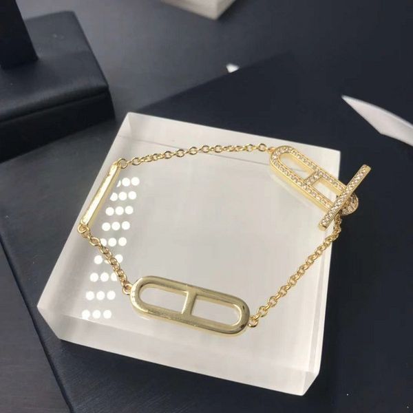 pig nose bracelet necklace set ins brass gold plated exquisite versatile, can be worn on both sides, Silver 
pig nose bracelet necklace set ins brass gold plated exquisite versatile, can be worn on both sides, Silver