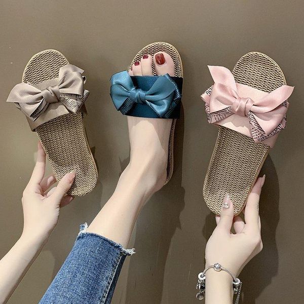 low butterfly-knot slippers casual shoes woman 2021 luxury massage rome basic rubber slides hoof heels pu fabric butterfly-knot, Black
low butterfly-knot slippers casual shoes woman 2021 luxury massage rome basic rubber slides hoof heels pu fabric butterfly-knot, Black