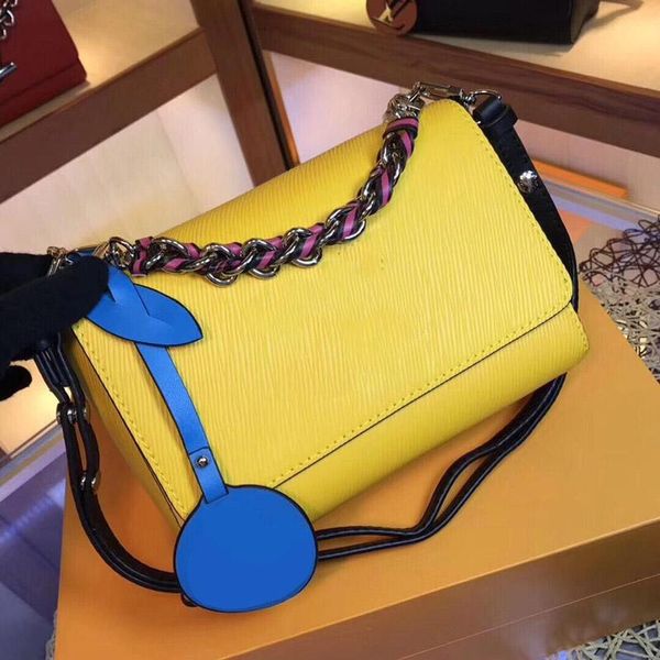 горячий дизайнер кошелек 2019 моды натуральной кожи твист crossbody сумка женщин способ тотализаторы плечо вода pipple сумка
горячий дизайнер кошелек 2019 моды натуральной кожи твист crossbody сумка женщин способ тотализаторы плечо вода pipple сумка