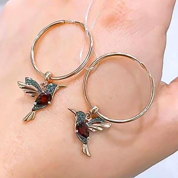 Fashion Hummingbird Mini Cute Birds Earring Animal Design Ear Ring For Woman Cocktail Party Ear Embellish Birthday Party Gifts, Silver
Fashion Hummingbird Mini Cute Birds Earring Animal Design Ear Ring For Woman Cocktail Party Ear Embellish Birthday Party Gifts, Silver