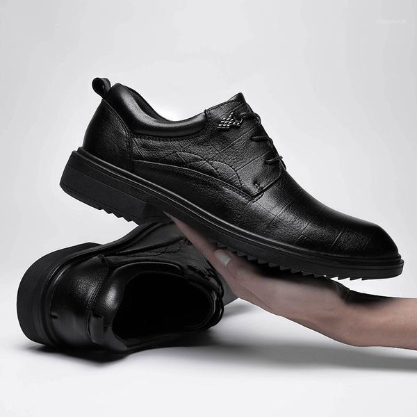 fashion sneakers casual genuine leather shoes men sneakers black outdoor male shoes anti slippery flats big size 481
fashion sneakers casual genuine leather shoes men sneakers black outdoor male shoes anti slippery flats big size 481
