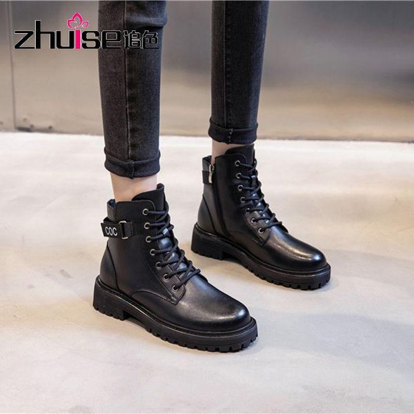 boots leather autumn and winter 2021 medium tube round toe thick heel short children british style women's shoe, Black
boots leather autumn and winter 2021 medium tube round toe thick heel short children british style women's shoe, Black
