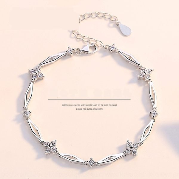 s925 клевер sterling браслет для clover серебро алмазные серебро алмазов женщин корейской версии простой личности день святого валентина под, Golden;silver
s925 клевер sterling браслет для clover серебро алмазные серебро алмазов женщин корейской версии простой личности день святого валентина под, Golden;silver