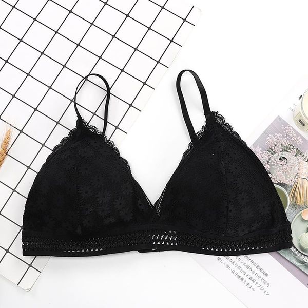 gym clothing 25# women's v-neck bras sling sports underwear wrapped chest slim lace without steel ring, White;black
gym clothing 25# women's v-neck bras sling sports underwear wrapped chest slim lace without steel ring, White;black
