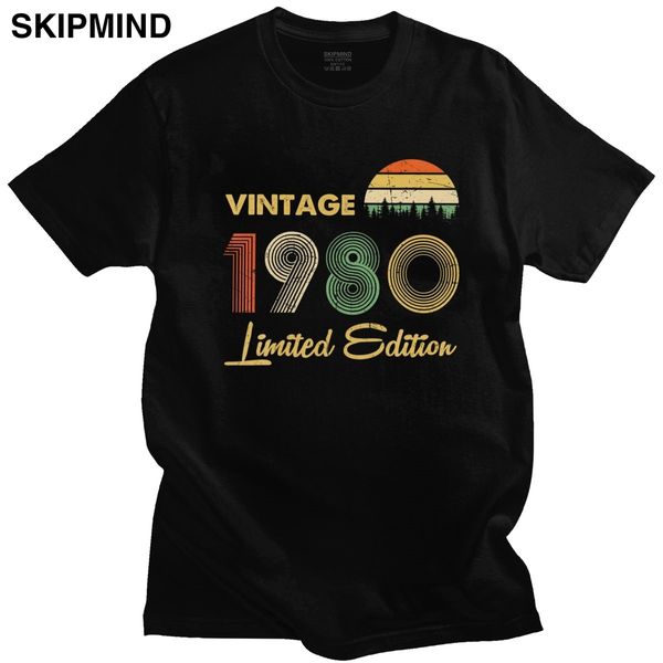 vintage 1980 40 years short sleeve awesome 40th birthday retro anniversary pre shrunk gift sport hooded sweatshirt hoodie t shirt
vintage 1980 40 years short sleeve awesome 40th birthday retro anniversary pre shrunk gift sport hooded sweatshirt hoodie t shirt