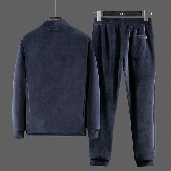 men winter fleece sets mens fashion thick hoodies+pants suit man sweatshirt sportswear tracksuits male sweatsuits plus size 8xl 201204, Gray
men winter fleece sets mens fashion thick hoodies+pants suit man sweatshirt sportswear tracksuits male sweatsuits plus size 8xl 201204, Gray