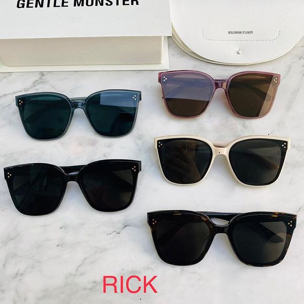 sunglasses 2021 women men oversized korea gentle rick star sunglass fashion lady vintage luxury package, White;black
sunglasses 2021 women men oversized korea gentle rick star sunglass fashion lady vintage luxury package, White;black