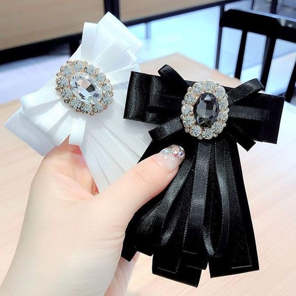 урожай лента лук галстук для женщин элегантного галстука rhinestone кристалл боути брошь свадеб официальны платье черного белого цвета, Blue;purple
урожай лента лук галстук для женщин элегантного галстука rhinestone кристалл боути брошь свадеб официальны платье черного белого цвета, Blue;purple
