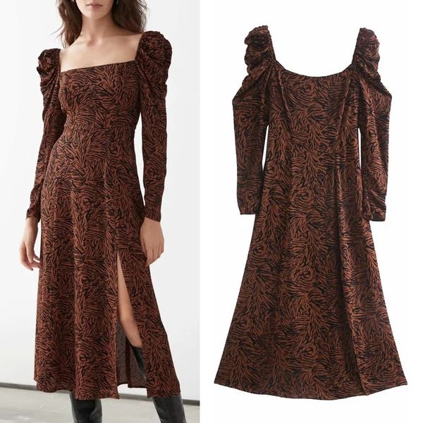 2021 new vintage printed midi woman autumn elastic square neck puff sleeve dresses women hem side vent elegant dress etkb, Black;gray
2021 new vintage printed midi woman autumn elastic square neck puff sleeve dresses women hem side vent elegant dress etkb, Black;gray