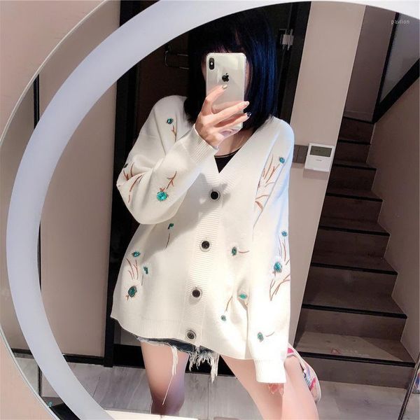 new 2020 autumn autumn/winter sequins embroidery knitting cardigan sweater female han edition dust loose big yards coat1, White
new 2020 autumn autumn/winter sequins embroidery knitting cardigan sweater female han edition dust loose big yards coat1, White
