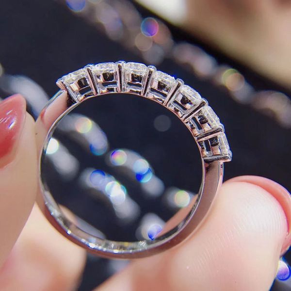 classic 18k white gold deputy ring df color moissanite ring lab diamond party jewelry wedding anniversary ring t200411, Slivery;golden
classic 18k white gold deputy ring df color moissanite ring lab diamond party jewelry wedding anniversary ring t200411, Slivery;golden