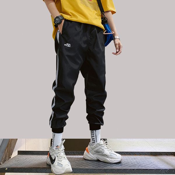 2019 men's sweatpants side stripe hip hop track pants street wear skinny jogger harem pants elastic waist male casual trousers, Black
2019 men's sweatpants side stripe hip hop track pants street wear skinny jogger harem pants elastic waist male casual trousers, Black