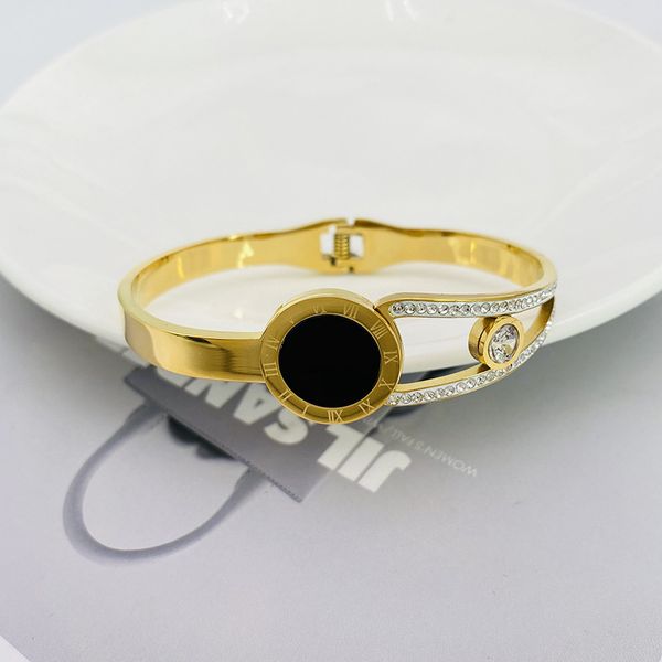 new arrival hollowed stainless steel diamond bangle round black shell roman numerals bracelet
new arrival hollowed stainless steel diamond bangle round black shell roman numerals bracelet