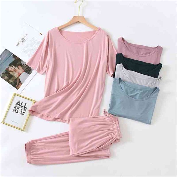 spring and summer female modal pajamas two-piece short-sleeved trousers color large-size breathable casual home service set, Black;red 
spring and summer female modal pajamas two-piece short-sleeved trousers color large-size breathable casual home service set, Black;red