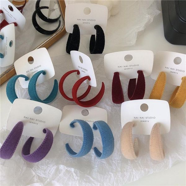stud 2021 colorful geometric round earrings for women exaggerated velvet design big circle brinco jewelry gift, Golden;silver
stud 2021 colorful geometric round earrings for women exaggerated velvet design big circle brinco jewelry gift, Golden;silver