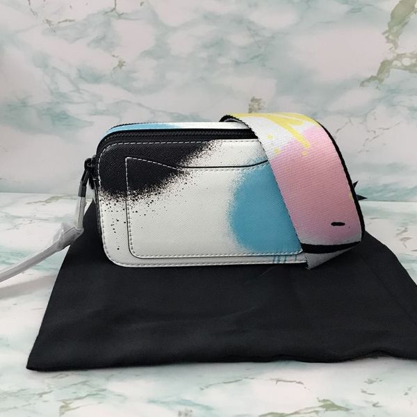 sell new cowhide color matching camera bag european and american fashion leather handbag mini shoulder camera bag crossbody zip handbag
sell new cowhide color matching camera bag european and american fashion leather handbag mini shoulder camera bag crossbody zip handbag