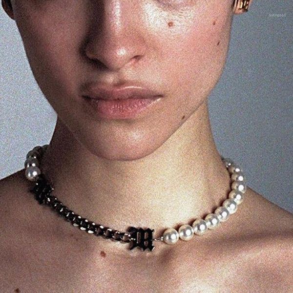 chokers 2021 personality trendy asymmetric pearl clavicle chain letter m short choker metal necklace for women men jewelry1, Golden;silver
chokers 2021 personality trendy asymmetric pearl clavicle chain letter m short choker metal necklace for women men jewelry1, Golden;silver