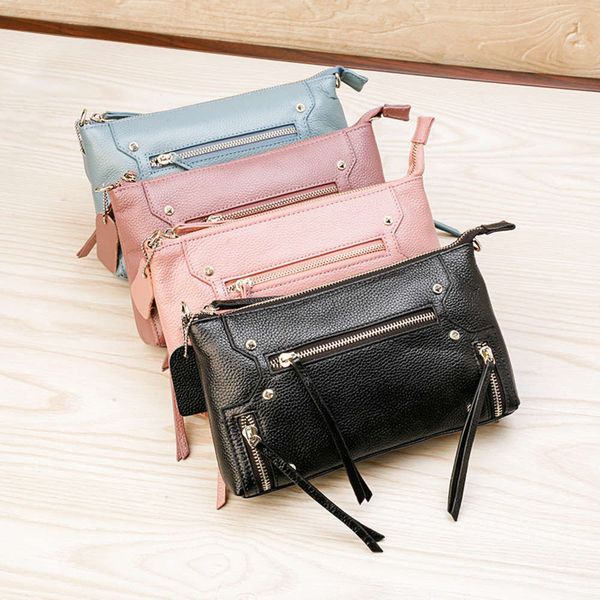 luxurys designers new japanese and korean style leather cowhide women's single shoulder leisure messenger bag fashion
luxurys designers new japanese and korean style leather cowhide women's single shoulder leisure messenger bag fashion
