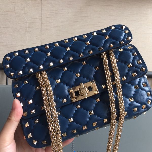 chain crossbody bag rivet pack wallets purses women luxurys handbag sheepskin genuine leather shoulder bag fashion handle bags
chain crossbody bag rivet pack wallets purses women luxurys handbag sheepskin genuine leather shoulder bag fashion handle bags