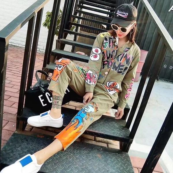women cartoon graffiti printed short sleeve jumpsuit turn down collar one piece overalls turn down collar hip hop pants, Black;white
women cartoon graffiti printed short sleeve jumpsuit turn down collar one piece overalls turn down collar hip hop pants, Black;white