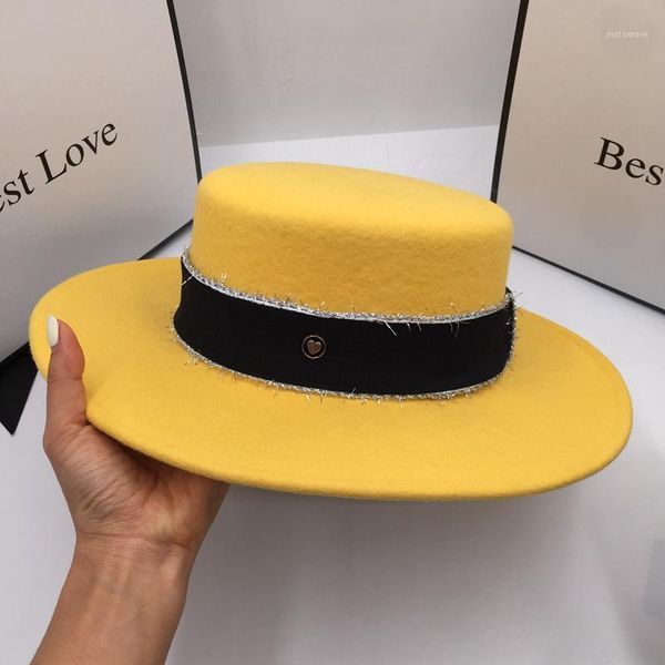 stingy brim hats in the spring and autumn winter wool yellow hat for women felt fedora style of british large french eaves1, Blue;gray
stingy brim hats in the spring and autumn winter wool yellow hat for women felt fedora style of british large french eaves1, Blue;gray