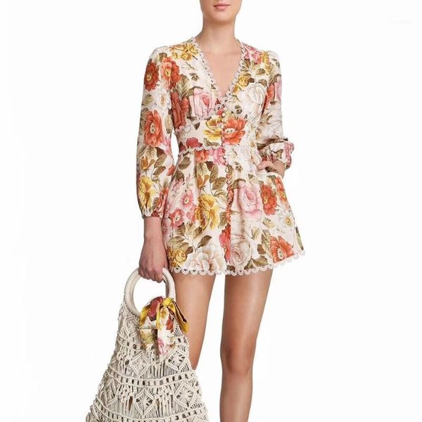bohemia retro floral printed patchwork lace trims jumpsuits women summer v-neck lantern sleeve high waist romper playsuits1, Black;white
bohemia retro floral printed patchwork lace trims jumpsuits women summer v-neck lantern sleeve high waist romper playsuits1, Black;white