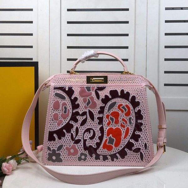 handbags large shopping embroidery capacity tote bags handbag purse shoulder belt bags women package shopping bag metal letter hand bags 
handbags large shopping embroidery capacity tote bags handbag purse shoulder belt bags women package shopping bag metal letter hand bags