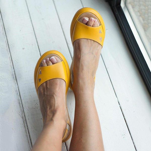 sandals 2021 fashion summer women leather flat shoes open toe casual solid outdoor sandals1, Black
sandals 2021 fashion summer women leather flat shoes open toe casual solid outdoor sandals1, Black