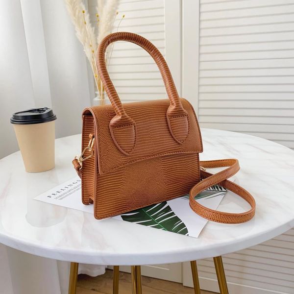 mini small square bag 2020 fashion pu leather women's handbag crocodile pattern chain shoulder messenger bags
mini small square bag 2020 fashion pu leather women's handbag crocodile pattern chain shoulder messenger bags