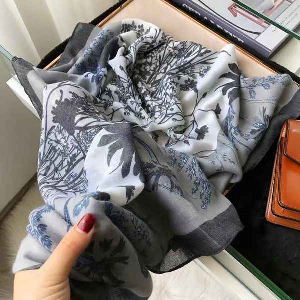2020 cotton scarf women's spring autumn fashion hundred silk scarf haze blue flower long shawl double use luxury women scarf wmtxjx, Blue;gray
2020 cotton scarf women's spring autumn fashion hundred silk scarf haze blue flower long shawl double use luxury women scarf wmtxjx, Blue;gray