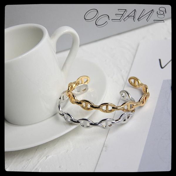 bangle sexmara 20fw simple texture design geometric irregular hollow metal open adjustable bracelet for women girls jewelry, Black
bangle sexmara 20fw simple texture design geometric irregular hollow metal open adjustable bracelet for women girls jewelry, Black