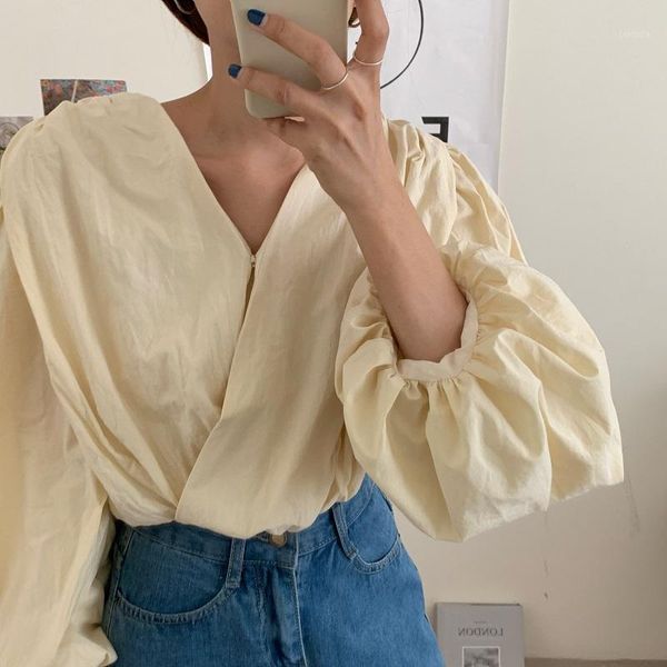 new hidden button design short blouses women fall french retro casual loose criss-cross v-neck style shirts for female, White
new hidden button design short blouses women fall french retro casual loose criss-cross v-neck style shirts for female, White