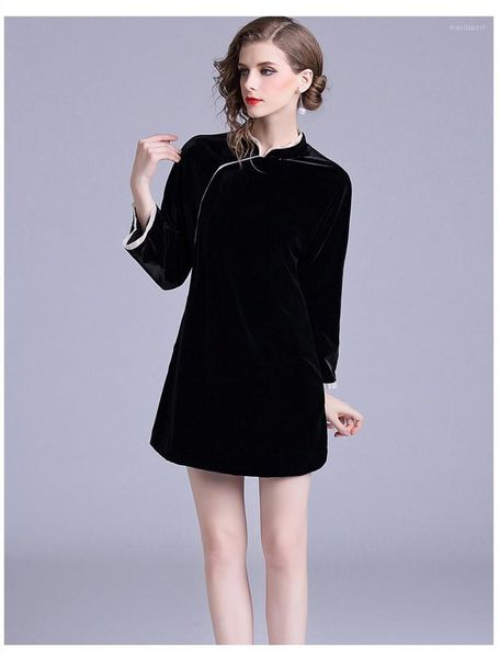 new spring original design long-sleeved mid-long chinese style gentlelady cheongsam gold velvet outwear windbreak for women1, Tan;black
new spring original design long-sleeved mid-long chinese style gentlelady cheongsam gold velvet outwear windbreak for women1, Tan;black